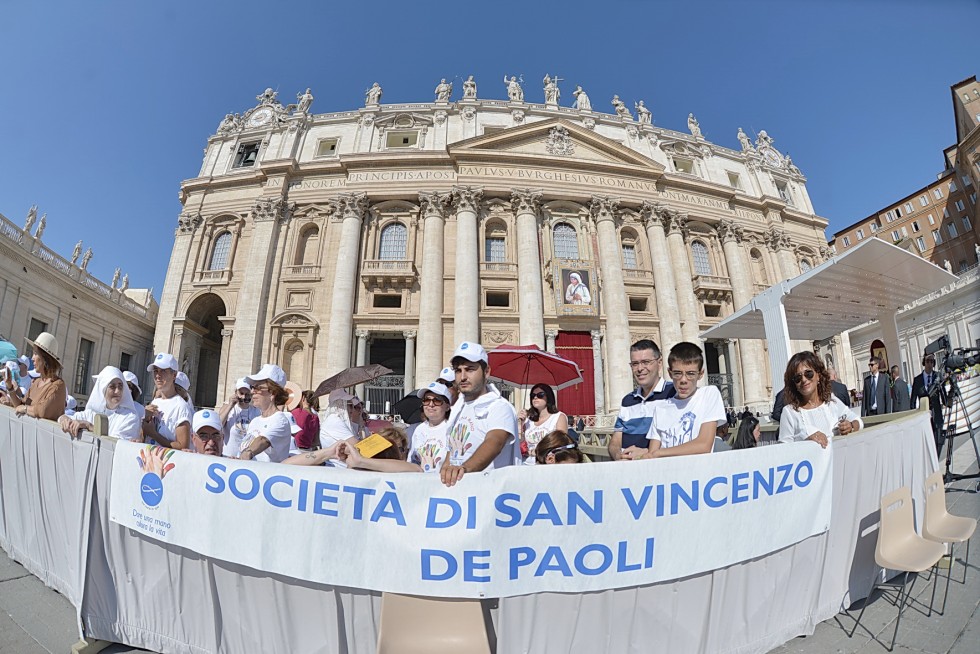 Piazza San Pietro, 3 settembre 2016: Giubileo operatori Misericordia - San Vincenzo De Paoli