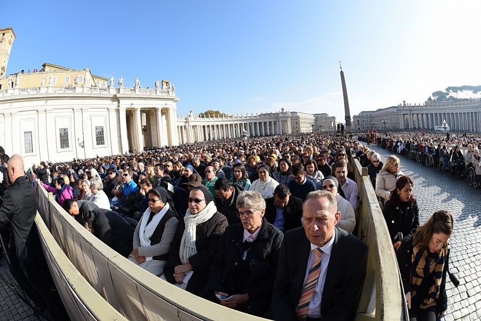 Vaticano, 20 novembre 2016: Papa Francesco celebra messa chiusura Porta Santa -